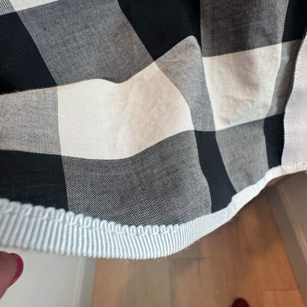 Black & White Buffalo Check Button-Front Blouse - Picture 5 of 9